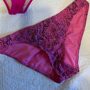 Snake print swim bottoms